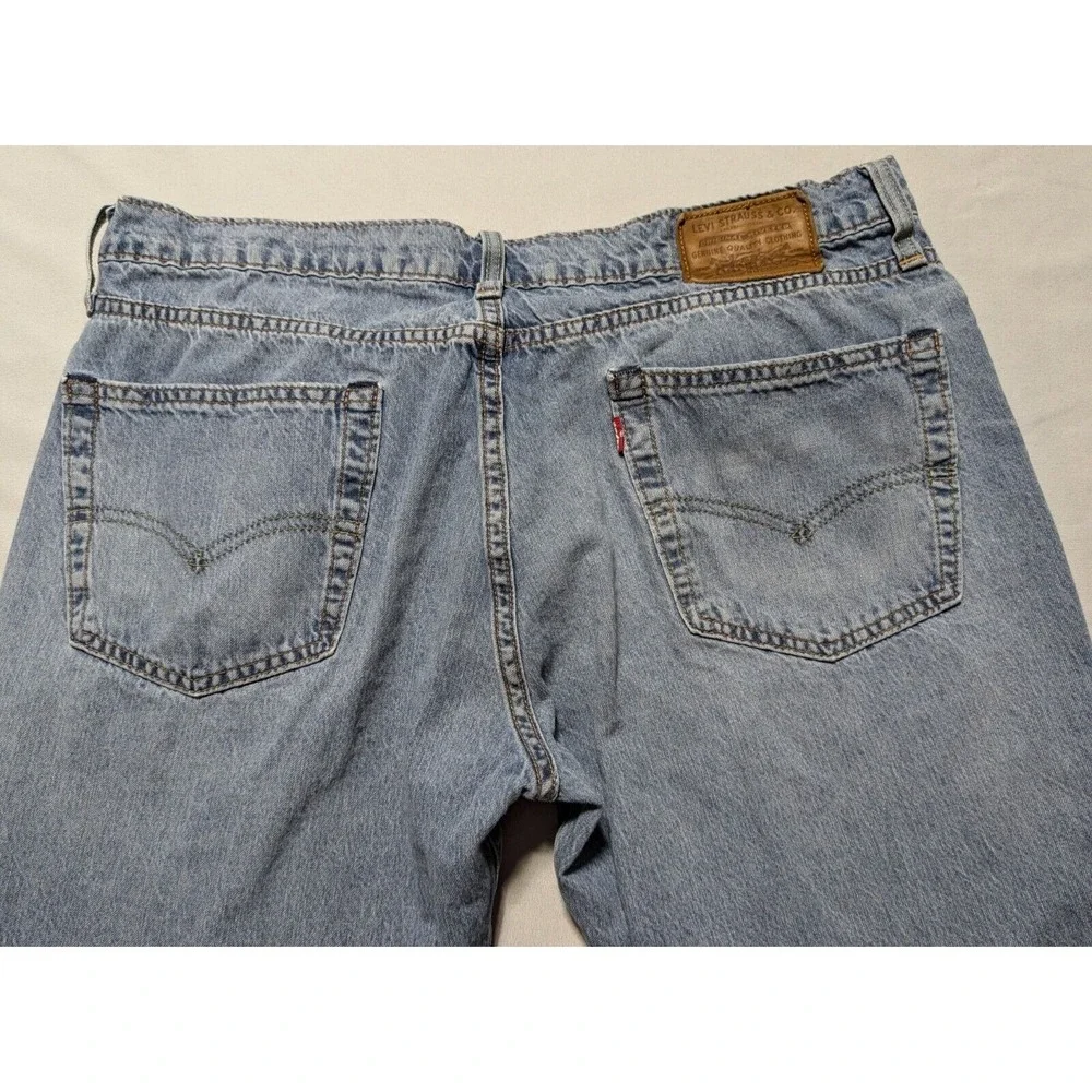 Levis levis 511